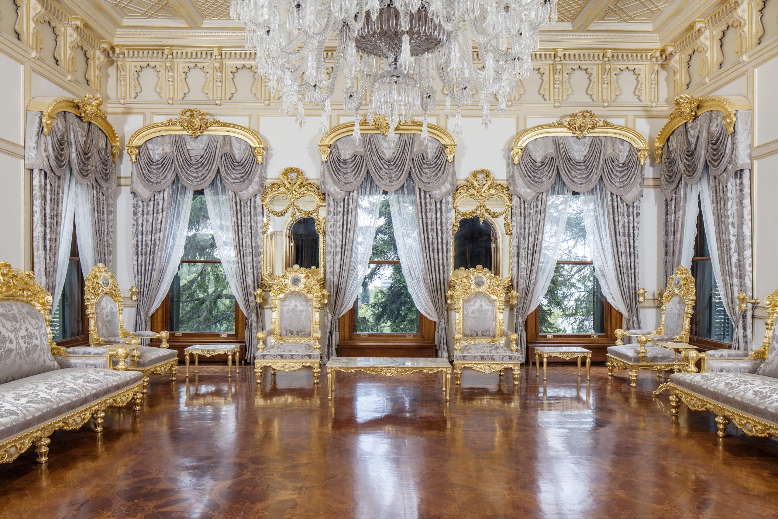 Yıldız Sarayı Mabeyin Köşkü'nün içinden bir başka görüntü.